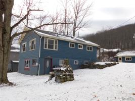 215 W Shore Road