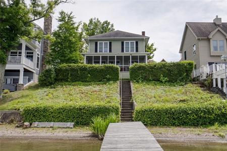10107 Grandview Lane