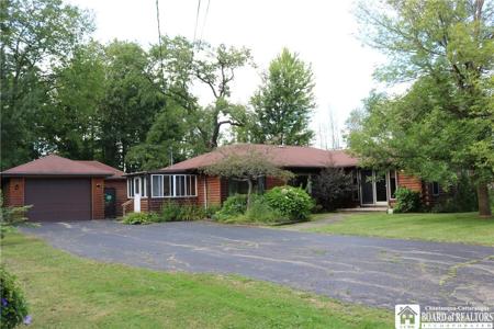 6 Parkside Street