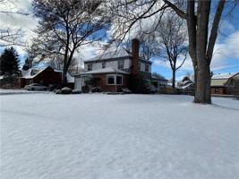 37 Tamarack Street