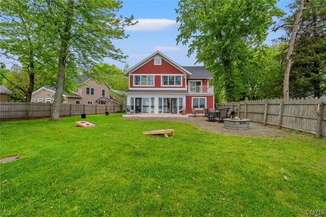 Image 3: Backyard