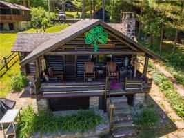 8204 Lakeshore Drive