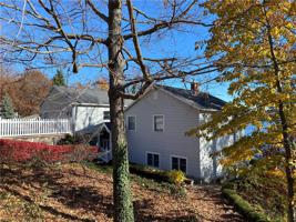 2633 W Lake Road