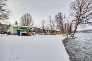 17106 W Lake Road