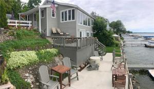 4131 W lake Road