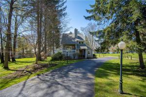 4415 Lakeside Drive