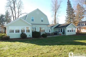 177 Front Street