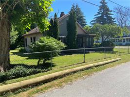 10 2nd Street