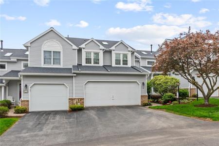19 Leeward Lane