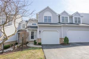 21 Leeward Lane