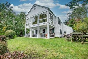 2413 Millers Cove