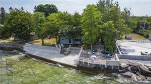 3833 Lighthouse Road
