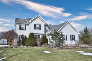 7567 Roder Parkway