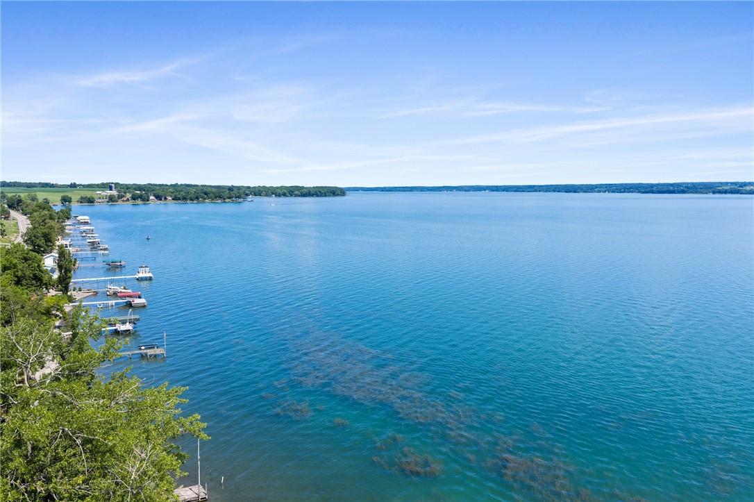 Image 3: MILLION DOLLAR PANORAMIC VIEWS TO THE NORTH