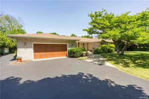 5952 Old Lake Shore Road