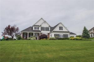 3670 Summit View