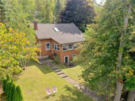 5036 East Lake Road