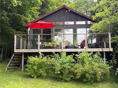 2487 E Lake Road