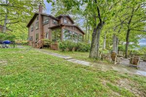 4478 Lake Dr