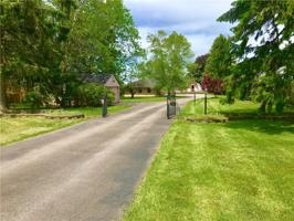 1154 Lake Road
