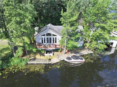 14 Renshaw Bay Road