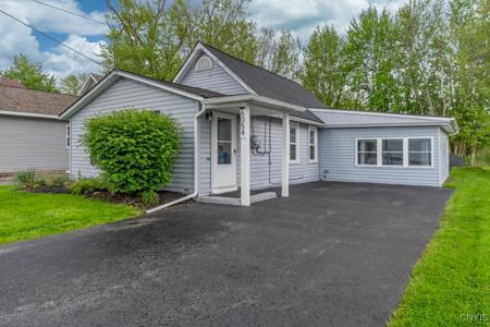 6054 Muskrat Bay Road