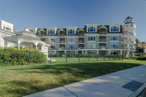 50 Lakeside Drive