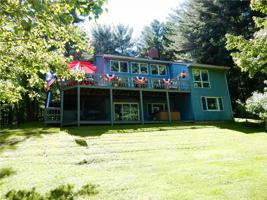 3277 Connelly Park
