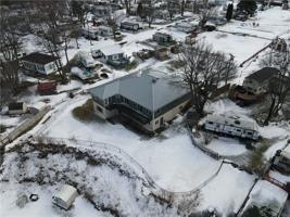 7909 Lake Road