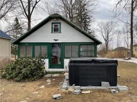 35 Burton Drive