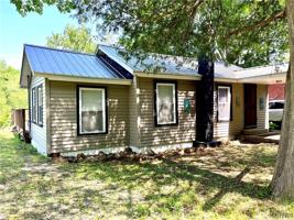 29 D Young Road
