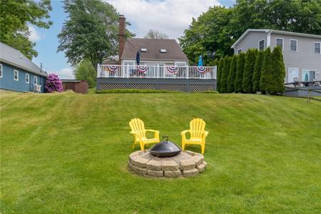 8253 Dogwood Road