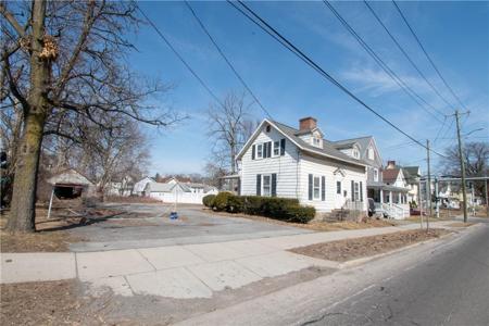 98 Hamilton Street
