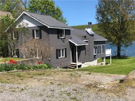 543 West Cottage Lane