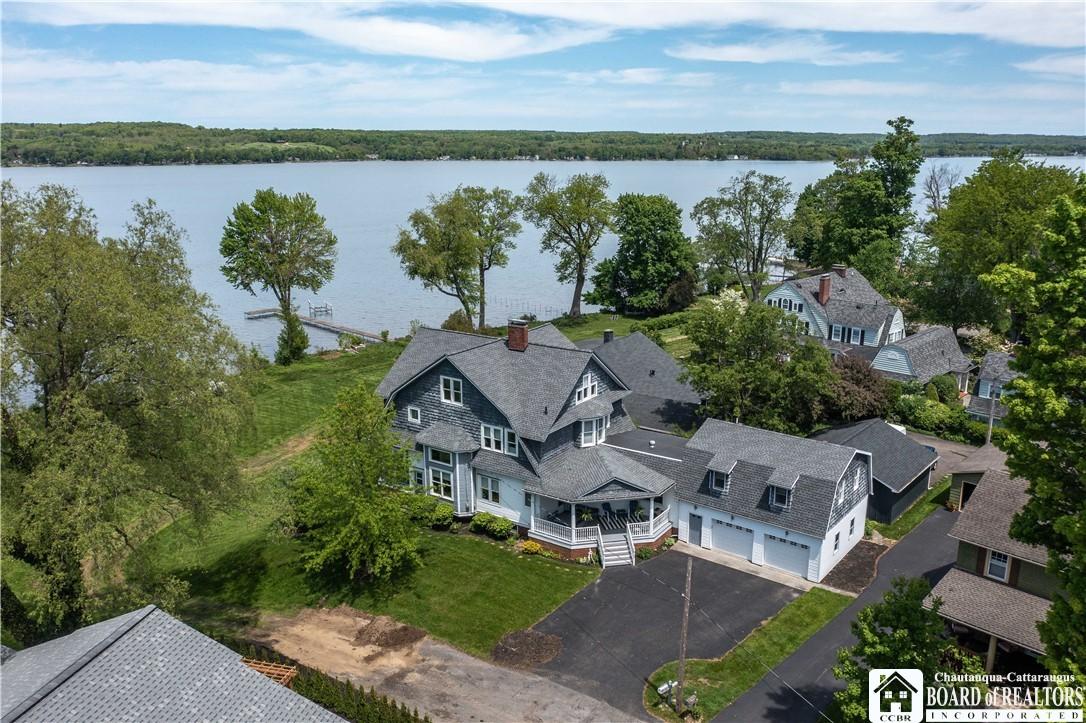 Image 2: The main house features 5 Bedrooms/ 4 Baths, while