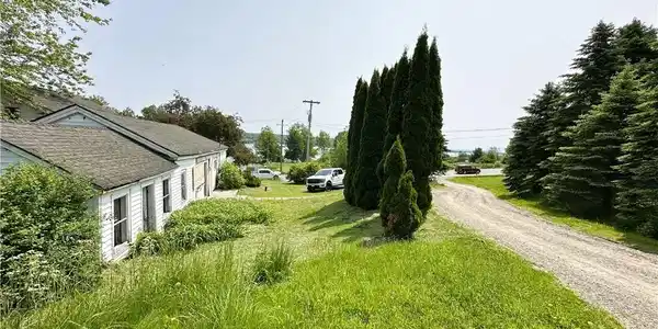 3213 Route 394