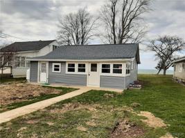 2121 Lake Road