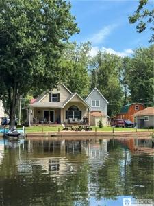 82 Timbercreek Drive