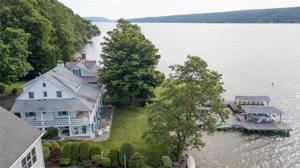 9486 West Lake Road