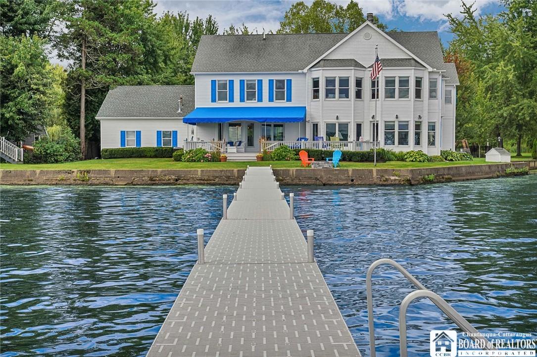 Image 2: The home is designed for year-round fun with wonde