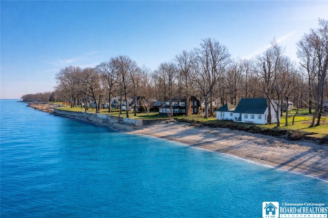 Image 1: 155 FEET LAKE FRONTAGE