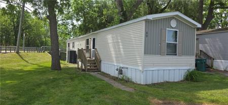 405 Lakeshore Drive