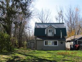 6186 Muskrat Bay Road