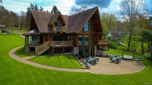 8585 Sunset Drive