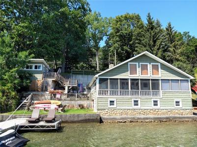 2259 W Lake Road
