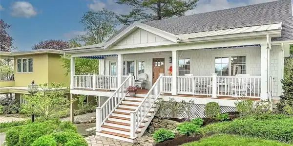 3 Maple Avenue