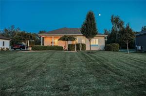 5704 Parkview Lane