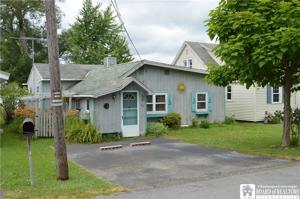 95 Longview Avenue