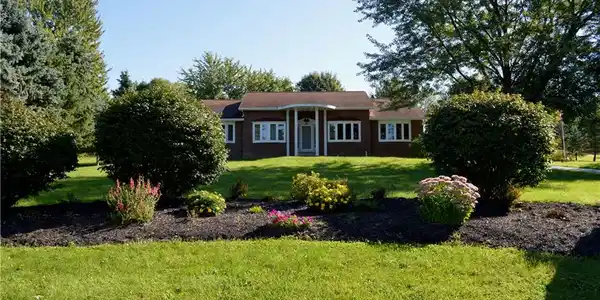 2346 East Lake Road