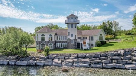 304 Lakeshore Road